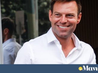Ο Κασσελάκης καρφώνει Τσίπρα-Φάμελλο, καλοπιάνει Πολάκη και πετά το γάντι στους αμφισβητίες