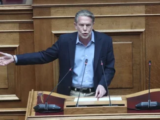 Παύλος Γερουλάνος: ΠΑΣΟΚ χωρίς τον Πρόεδρό του στη Βουλή, θα είναι δώρο στον Μητσοτάκη