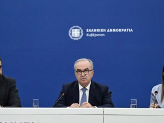 Οι χαμηλές δημοσκοπήσεις φέρνουν συνεχή μετρα για τις  ευάλωτες ομάδες