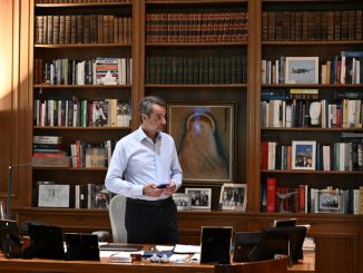 Ο προϋπολογισμός του 2025 κλείνει την ψαλίδα που μας χωρίζει από τα ευρωπαϊκά εισοδήματα
