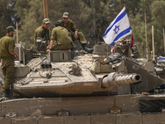 Ντανιέλ Χαγκάρι: Πολεμικά αεροσκάφη του Ισραήλ θα πλήξουν απόψε «δυνατά» στόχους στη Μέση Ανατολή