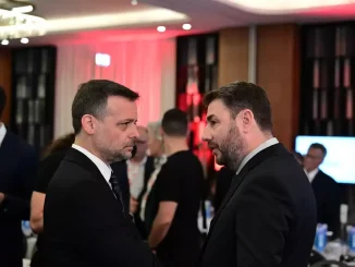 Δημοσκόπηση Opinion Poll: Ντέρμπι Ανδρουλάκη – Δούκα για την προεδρία του ΠΑΣΟΚ, προηγείται ο Κασσελάκης στον ΣΥΡΙΖΑ