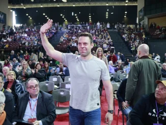 Πολιτική Γραμματεία ΣΥΡΙΖΑ: Ο Κασσελάκης ετοιμάζει ανταγωνιστικό κόμμα – Δεν θα είναι υποψήφιος πρόεδρος