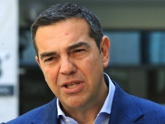 Μήνυμα Τσίπρα ότι οι προοδευτικές δυνάμεις της χώρας θα πρέπει να αναχαιτίσουν την άνοδο της ακροδεξιάς και την άσκηση νεοφιλελεύθερων πολιτικών
