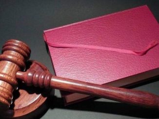 Κόντρα ΣτΕ – δικηγόρων για Δικαστική Απόφαση: Τι απαντάει ο Μιχ. Πικραμένος στον Δημ. Βερβεσό