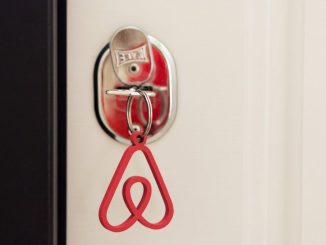 Airbnb: Οι αλλαγές στη λειτουργία τους και η ανατροπή στις μισθώσεις