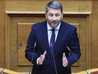 Εξελίξεις και αλλαγές με νέα δεδομένα στο πολιτικό σκηνικό  – Τα προνόμια που κερδίζει το ΠΑΣΟΚ και που τα χάνει ο ΣΥΡΙΖΑ