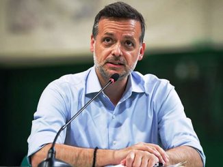 Ο Χάρης Δούκας μηδενίζει τα δημοτικά τέλη και “τελειώνει” με τους λασπολόγους