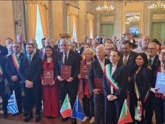 Υπεγράφη  Μνημόνιο Συνεργασίας μεταξύ της ΚΕΔΕ και της AICCRE- Δ. Καφαντάρης “Αντλούμε αμοιβαία οφέλη”