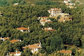 Αυθαίρετα και εκτός σχεδίου: Σε σειρά παρατάσεων προχωρά το Υπουργείο Περιβάλλοντος με διατάξεις που κατέθεσε στη Βουλή