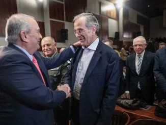 Καραμανλής – Σαμαράς μαζί στην παρουσίαση βιβλίου για τα ελληνουρκικά έστειλαν νέο μήνυμα