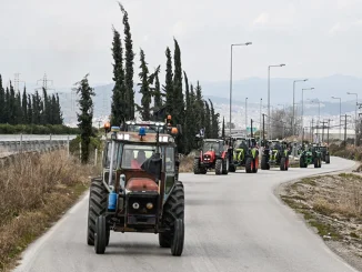 Στήνονται τα πρώτα μπλόκα των αγροτών – Τα αιτήματά τους