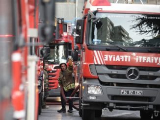 Πυρκαγιά σε διαμέρισμα στην πλατεία Αττικής – Νεκρή απεγκλωβίστηκε ηλικιωμένη