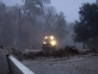 ΗΠΑ: Πλημμύρες και κατολισθήσεις σε πυρόπληκτες περιοχές του Λος Άντζελες