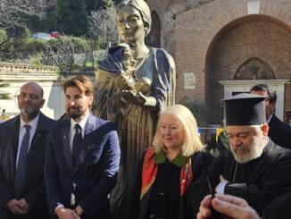 Γλυπτό με την μορφή της Μαρίας Κάλλας τοποθετήθηκε στη Ρώμη