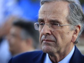 Θα ψηφίσει και για τρίτη φορά Τασούλα για Πρόεδρο της Δημοκρατίας ο Σαμαράς;