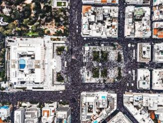 Τέμπη: Η μεγαλειώδης συγκέντρωση της Αθήνας “από ψηλά”
