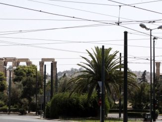 Φθορές στον αρχαιολογικό χώρο του Ολυμπίου Διός και στο πωλητήριο του ΟΔΑΠ στα Λουλουδάδικα