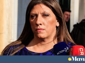 Απρέπεια Κωνσταντοπούλου στη παρέλαση της Λάρισας – Αρνήθηκε να δώσει το χέρι στον Κέλλα