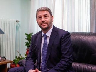 Έχει έρθει η ώρα της πολιτικής αλλαγής