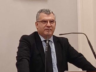 Συνταγματολόγος Χάρης Τσιλιώτης: «Αντισυνταγματικό το αίτημα Τριαντόπουλου για παραπομπή του σε Δικαστικό Συμβούλιο»