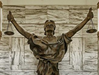 Άλκης Δερβιτσιώτης: Φυσικός δικαστής με παράκαμψη του Συντάγματος;