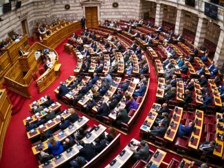 Έγκλημα Τεμπών: Εγκρίθηκε με 277 ψήφους η σύσταση Προανακριτικής Επιτροπής για τον Χρήστο Τριαντόπουλο