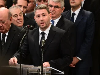 Νέα δημοσκόπηση δείχνει το τέλος Ανδρουλάκη : 8 στους 10 πιστεύουν ότι το ΠΑΣΟΚ δεν μπορεί να κερδίσει τη ΝΔ