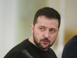 Ο Ζελένσκι θέλει μια “σαφή απάντηση” από τη Ρωσία στην πρότασή του για εκεχειρία