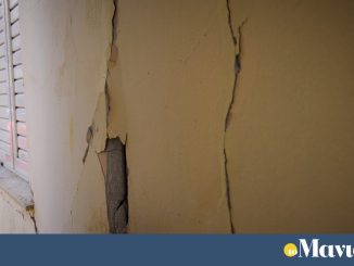 Στις Βούτες Ηρακλείου μεταβαίνει εκτάκτως ο Λέκκας μετά τα ρήγματα που εμφανίσθηκαν σε σπίτια και δρόμους στην περιοχή