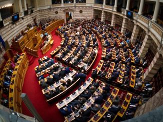 Άλκης Δερβιτσιώτης: Η κρίση των πολιτειακών θεσμών και τα πρόσωπα