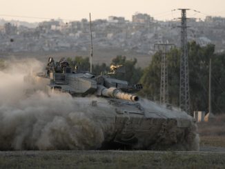 Βίντεο Ισραηλινοαμερικανού ομήρου από τη Χαμάς με αίτημα εκεχειρίας – Kατάληψη της νότιας Γάζας επιβεβαιώνει o ισραηλινός στρατός