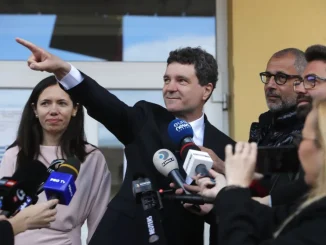 Διαψεύδει το Παρίσι την κατηγορία περί ανάμειξης στις ρουμανικές προεδρικές εκλογές
