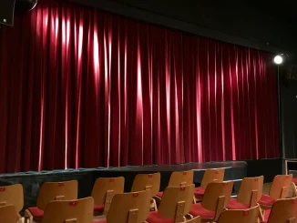 Πέθανε ο ηθοποιός Δημήτρης Κολοβός – Συλλυπητήριο μήνυμα της Λ. Μενδώνη