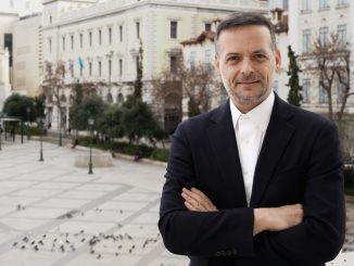 Τhesocialist.gr – Ο Χάρης Δούκας αποκαλύπτει τις “χρυσές συμβάσεις” της διοίκησης Μπακογιάννη