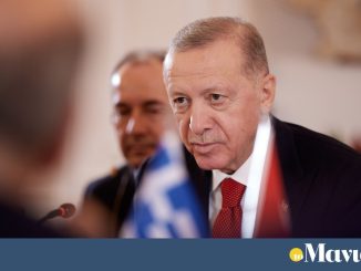 Τηλεφωνική επικοινωνία Ερντογάν με Ζελένσκι: Στο επίκεντρο οι συνομιλίες στην Κωνσταντινούπολη