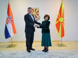 Ο πρόεδρος της Κροατίας καλεί τη Βόρεια Μακεδονία να μην υποκύψει σε εκβιασμούς με αντάλλαγμα την ένταξή της στην ΕΕ