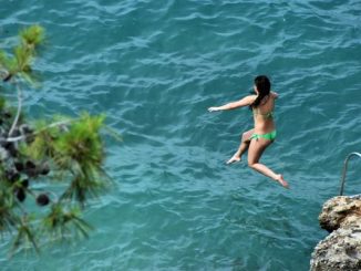 Στους 36 βαθμούς σήμερα ο υδράργυρος- Η πρόγνωση για το τριήμερο