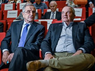Σαμαράς: Κατηγόρησε τον κ. Μητσοτάκη για αλαζονεία – Καραμανλής: Κίνδυνος η Ελλάδα να γίνει όμηρος της Τουρκίας