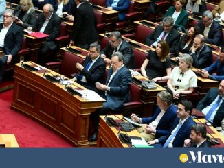 Αντιπολιτευτικά πυροτεχνήματα με προανακριτικές: η κυριαρχία Μητσοτάκη και ο πανικός