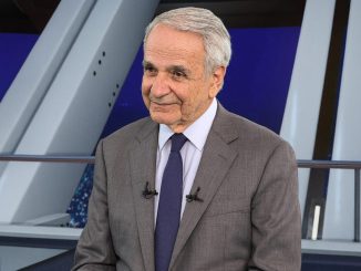Πρωτοφανές άρθρο στα ΝΕΑ “τελειώνει” Μητσοτάκη