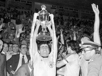 Πάνος Ν. Αβραμόπουλος-Ο θρυλικός κανονιέρης του ελληνικού ποδοσφαίρου Μίμης Παπαϊωάννου !