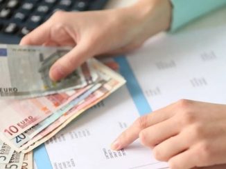 ΕΦΚΑ: Έρχεται ο λογαριασμός για 200.000 ελεύθερους επαγγελματίες