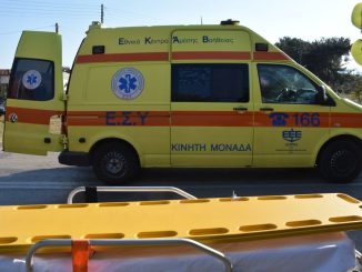 Τροχαίο δυστύχημα με τρεις νεκρούς και έναν σοβαρά τραυματία σημειώθηκε λίγο μετά τις 11 το πρωί στην Εγνατία Οδό, μεταξύ Κομοτηνής και Ξάνθης, λίγο πριν από τα διόδια του Ιάσμου.