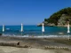 Υπ. Υγείας: Σε ποιες περιοχές της Αττικής απαγορεύεται το κολύμπι