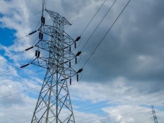 Η  ΕΝΕΡΓΕΙΑΚΗ ΑΒΕΒΑΙΟΤΗΤΑ ΔΙΑΤΑΡΑΣΣΕΙ ΤΗΝ ΚΟΙΝΩΝΙΚΗ ΣΥΝΟΧΗ