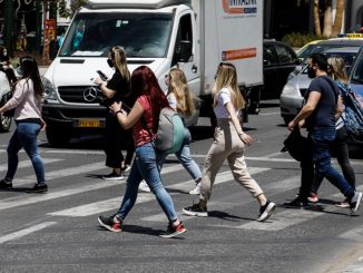 Η Γενιά Χ στην Ελλάδα διαδραματίζει καθοριστικό ρόλο στην καταναλωτική οικονομία