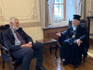 Με ιδιαίτερη λαμπρότητα, σύμφωνα με την μακραίωνη εκκλησιαστική τάξη και παράδοση, εορτάστηκε σήμερα, Δευτέρα 1 Σεπτεμβρίου, στο Οικουμενικό Πατριαρχείο, η αρχή της Ινδίκτου – η εκκλησιαστική πρωτοχρονιά – και η Σύναξη της Υπεραγίας Θεοτόκου της Παμμακαρίστου, της οποίας η εικόνα φυλάσσεται στον πατριαρχικό ναό. Το Οικουμενικό Πατριαρχείο έχει αφιερώσει την ημέρα αυτή από το 1989, και στην προσευχή υπέρ της προστασίας του φυσικού περιβάλλοντος.