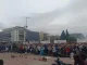 Τέμπη: Πλήθος κόσμου στις συγκεντρώσεις αλληλεγγύης για τον Πάνο Ρούτσι