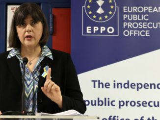 Άστραψε και Βρόντηξε η Λάουρα Κονέσι – Αυστηρά μηνύματα προς την Κύβέρνηση Μητσοτάκη